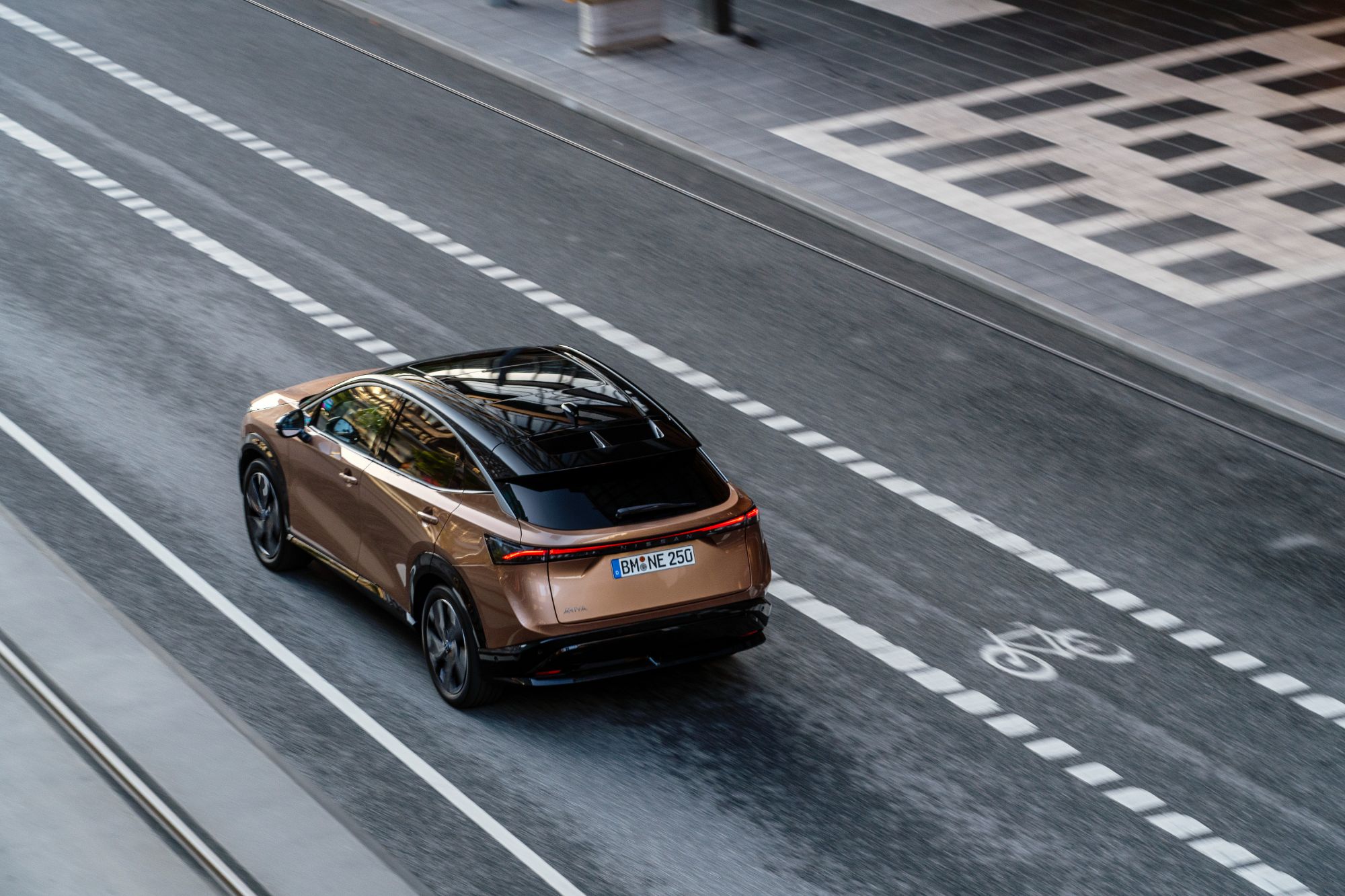 nissan ariya