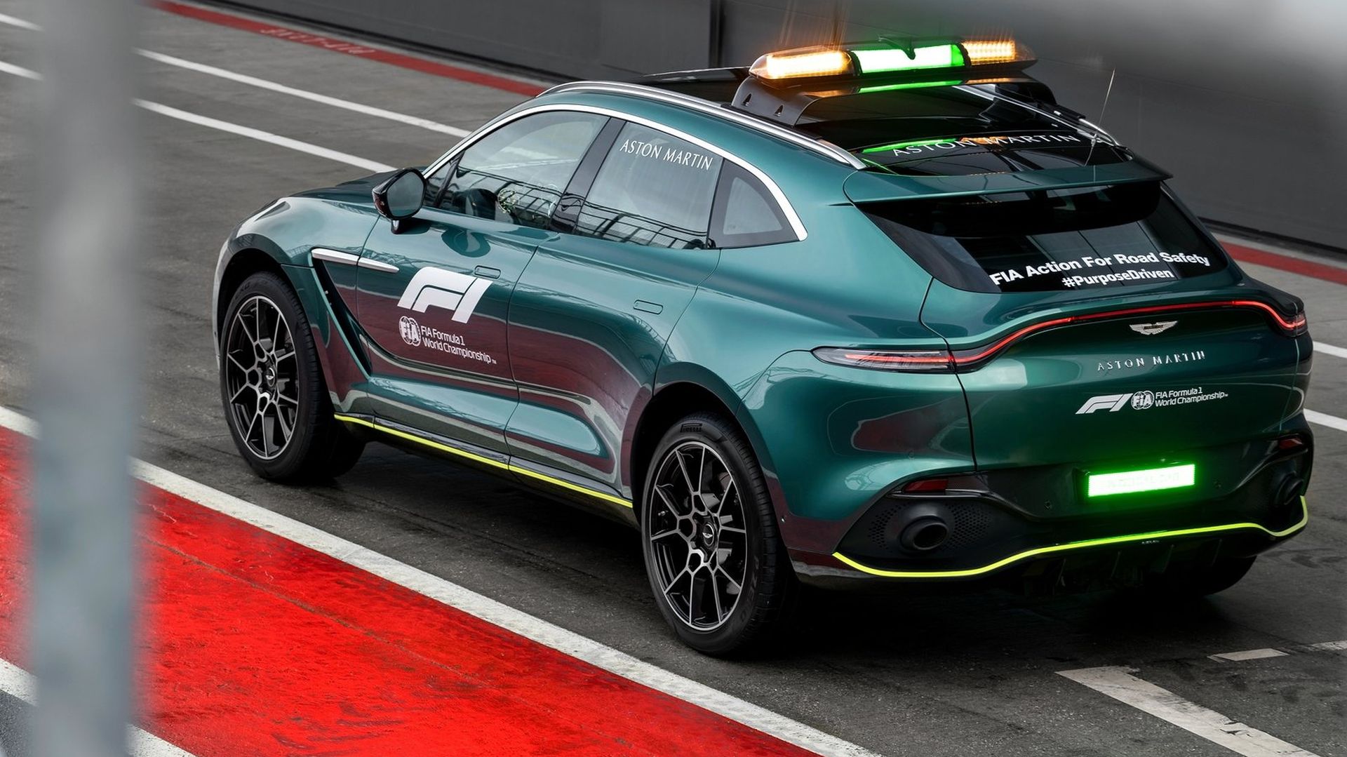 Ιατρικό Αυτοκίνητο F1 DBX