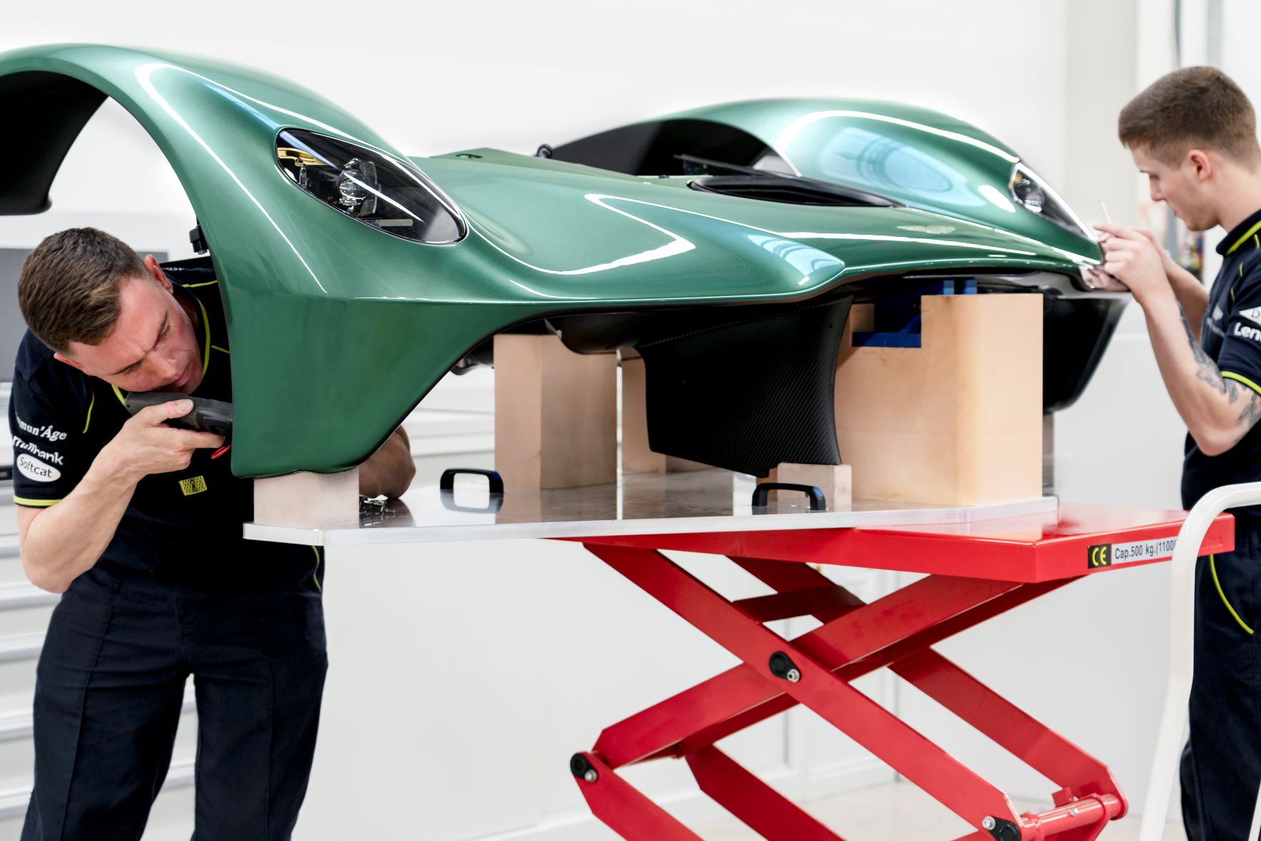 Aston Martin Valkyrie