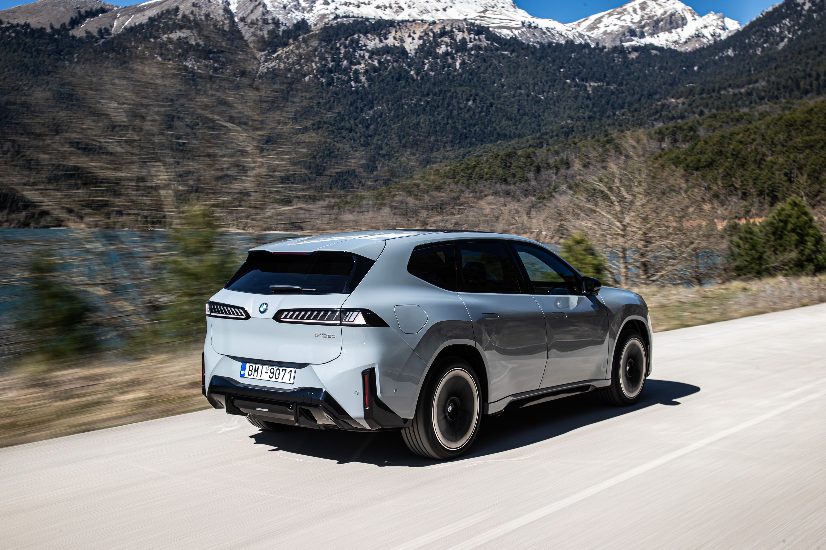 BMW iX3