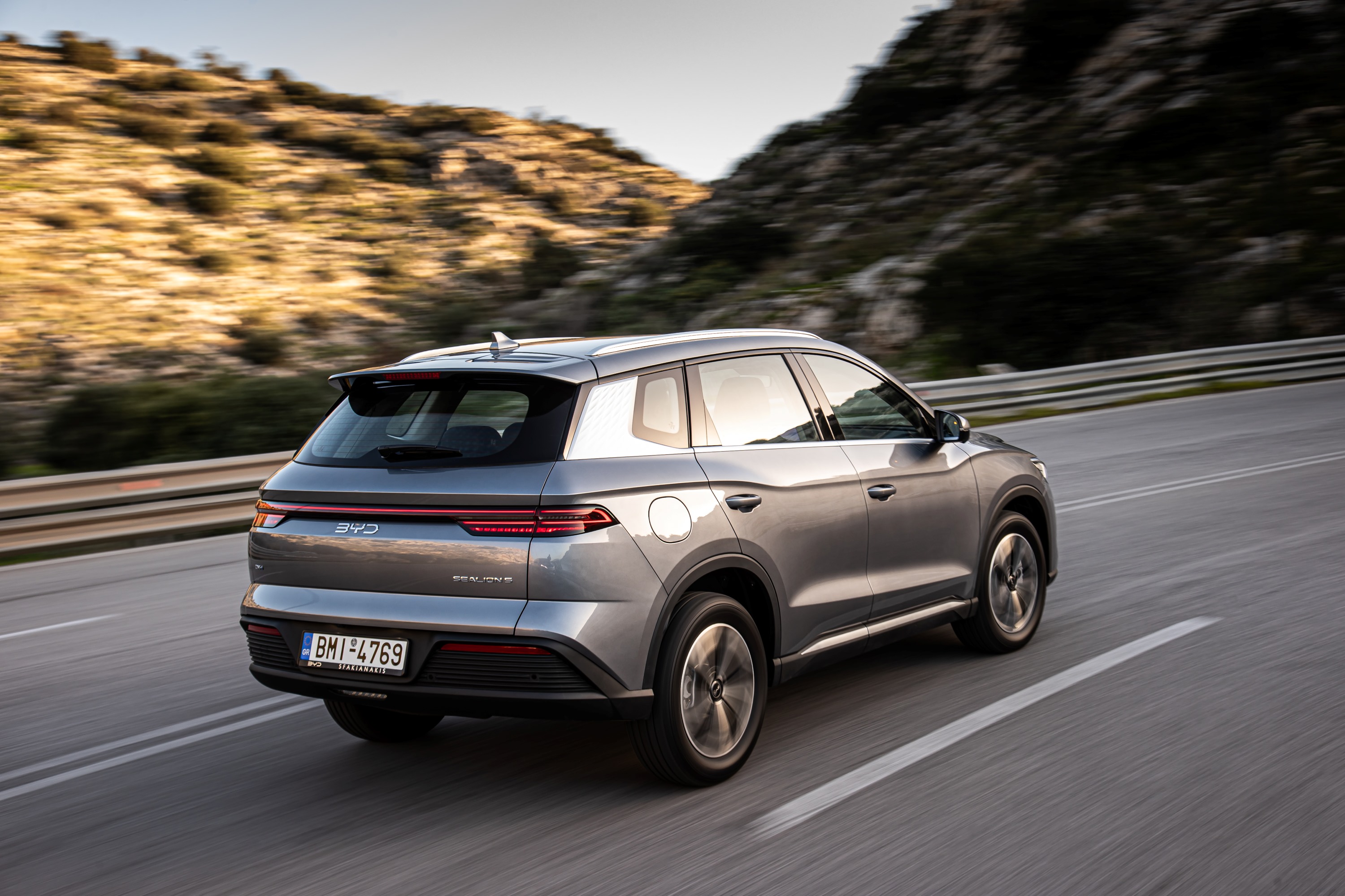 BYD Seal U DM-i Design