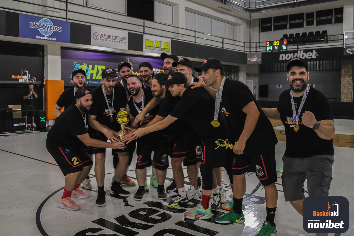 Από αγώνα για το basketaki