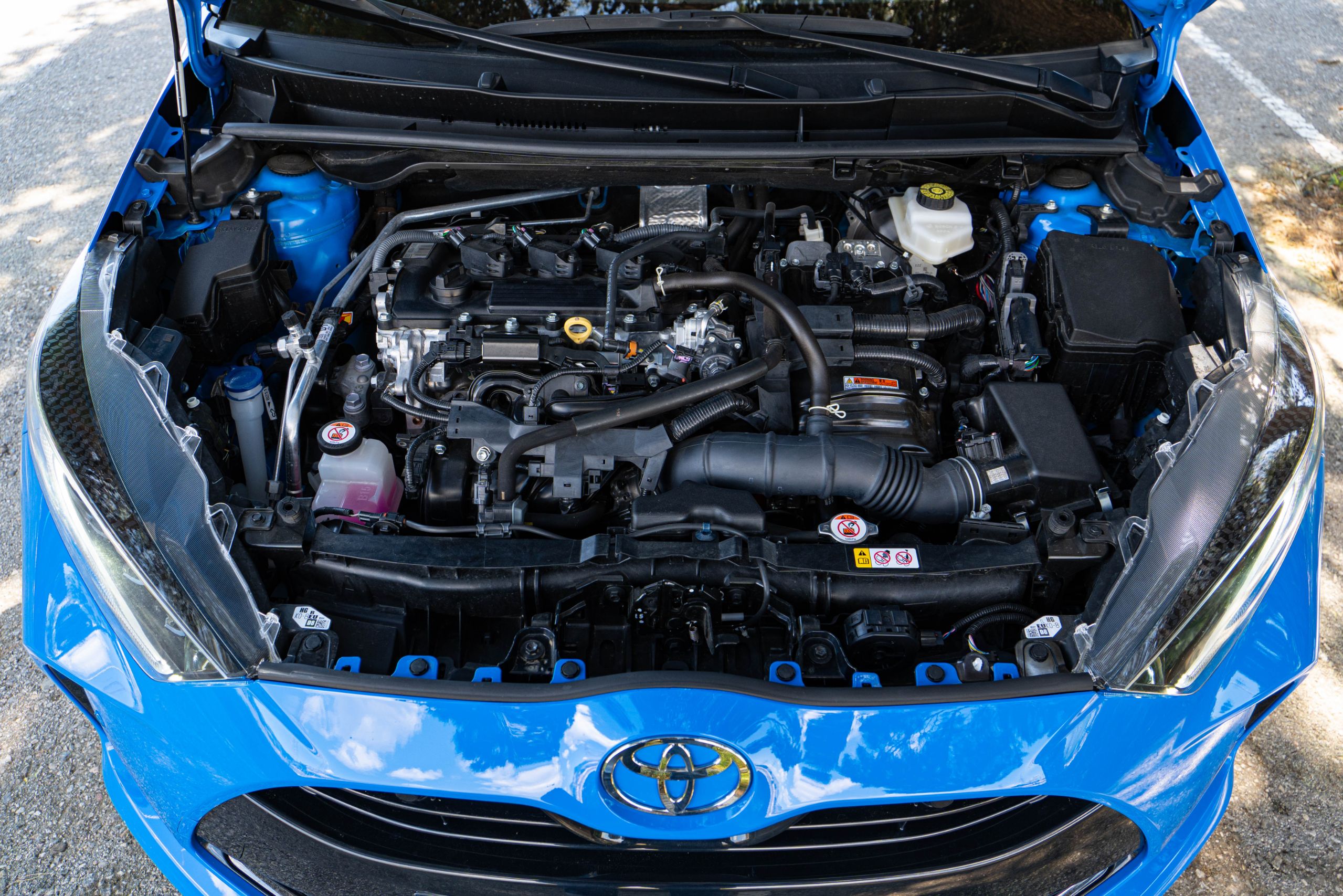 Renault Clio vs Toyota Yaris