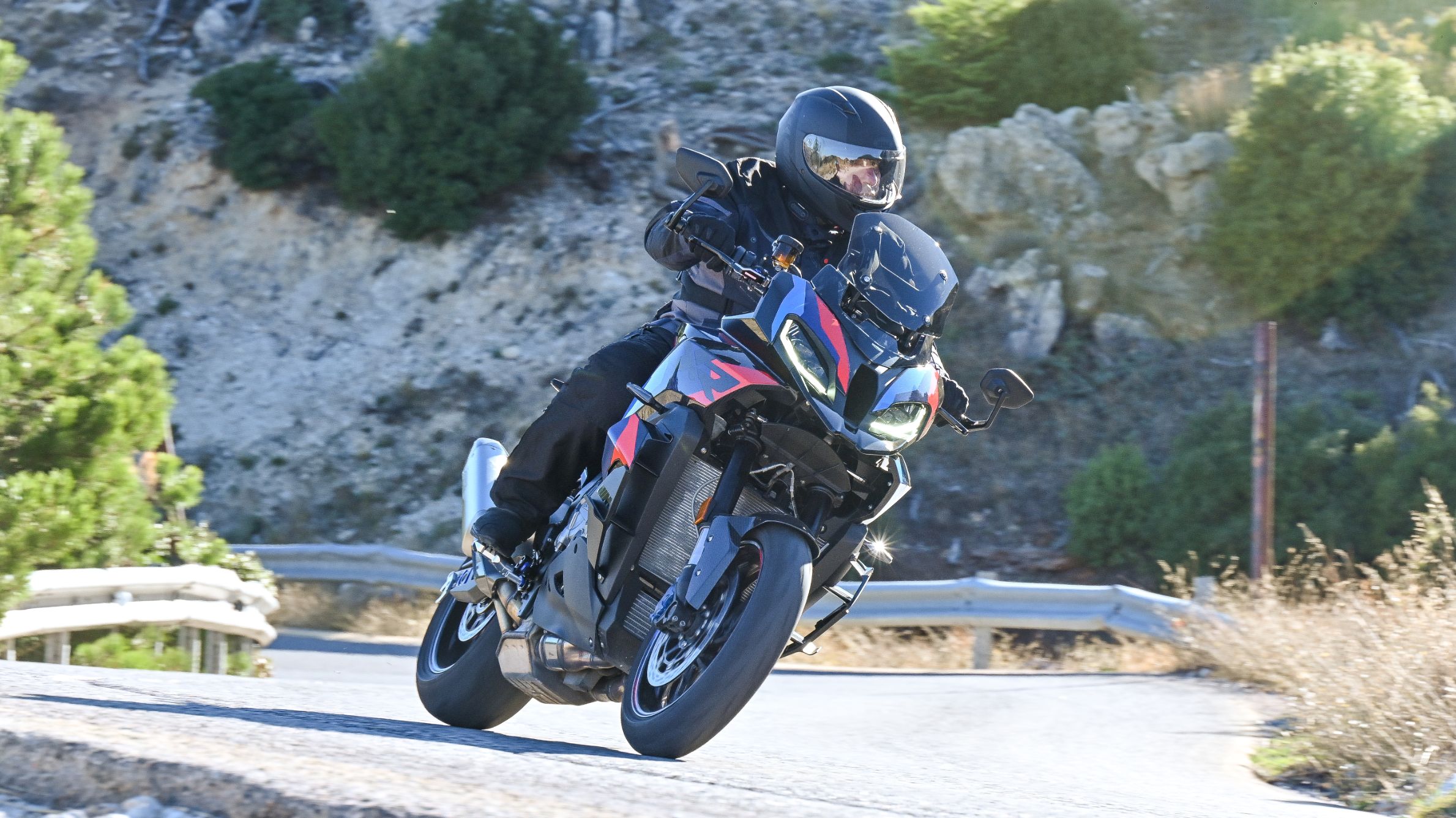 BMW M 1000 XR
