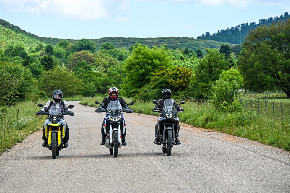 Aprilia Tuareg 660 vs Honda XL 750 Transalp vs Suzuki V-Strom 800DE