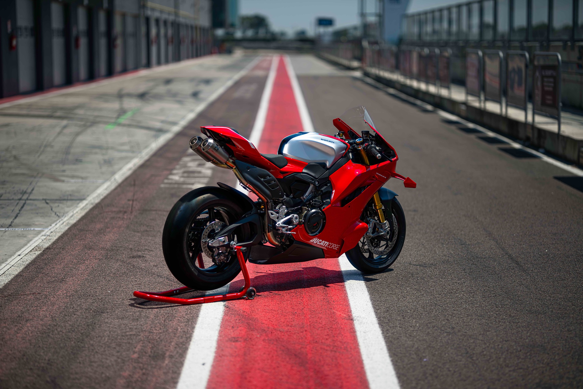 Ducati Panigale V4 R 2026