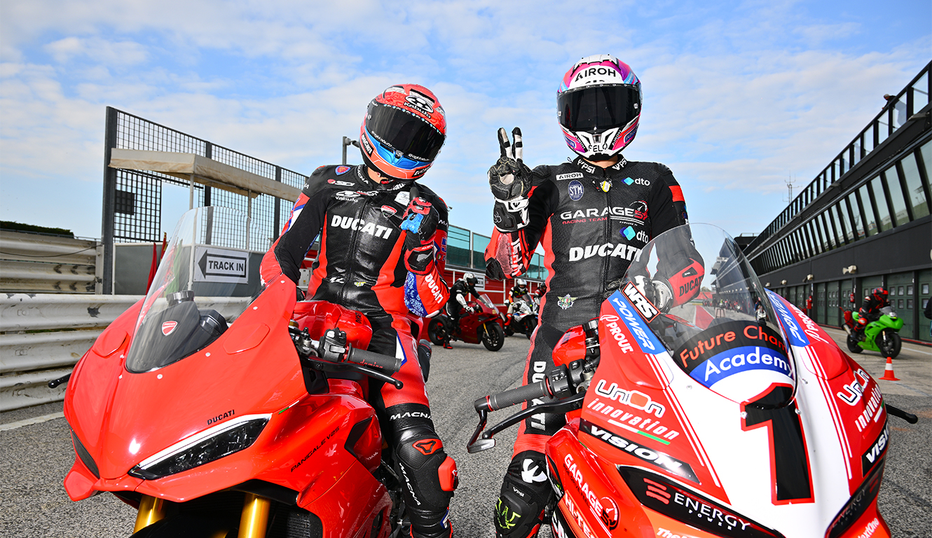 Ducati V2 Future Champ