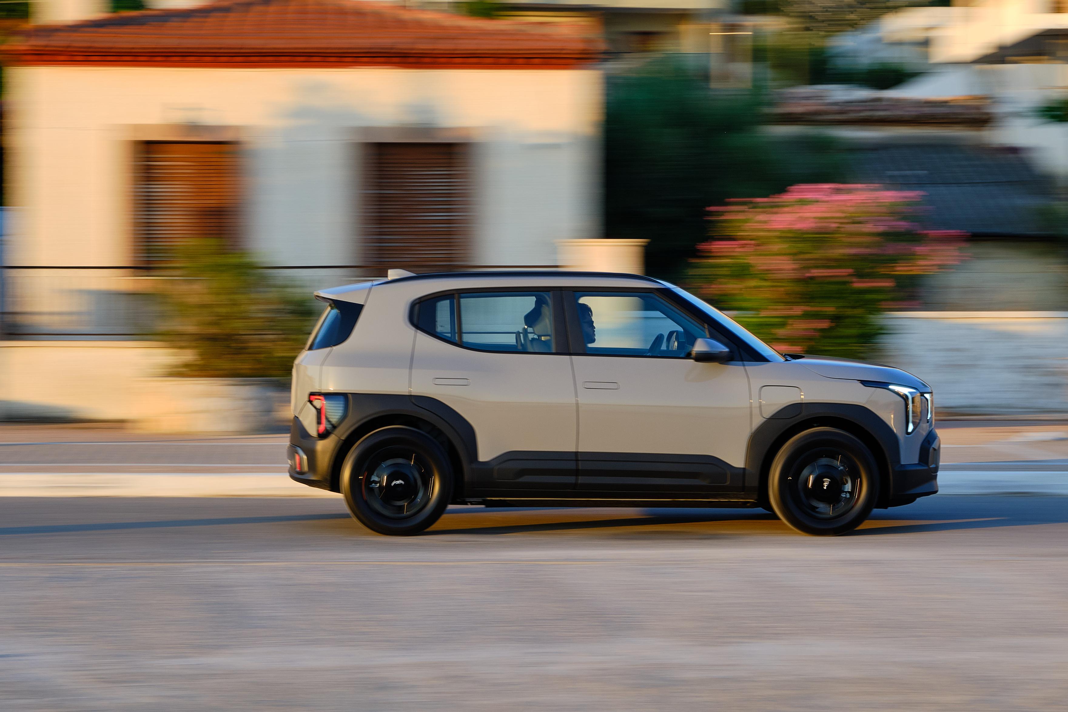 Kia EV2
