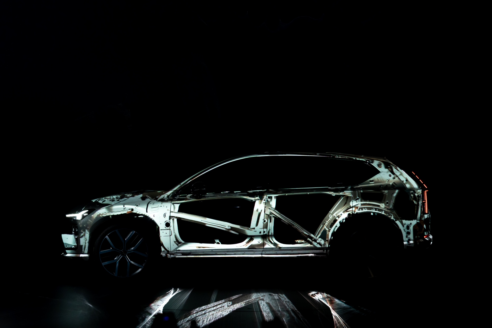 Volvo EX60