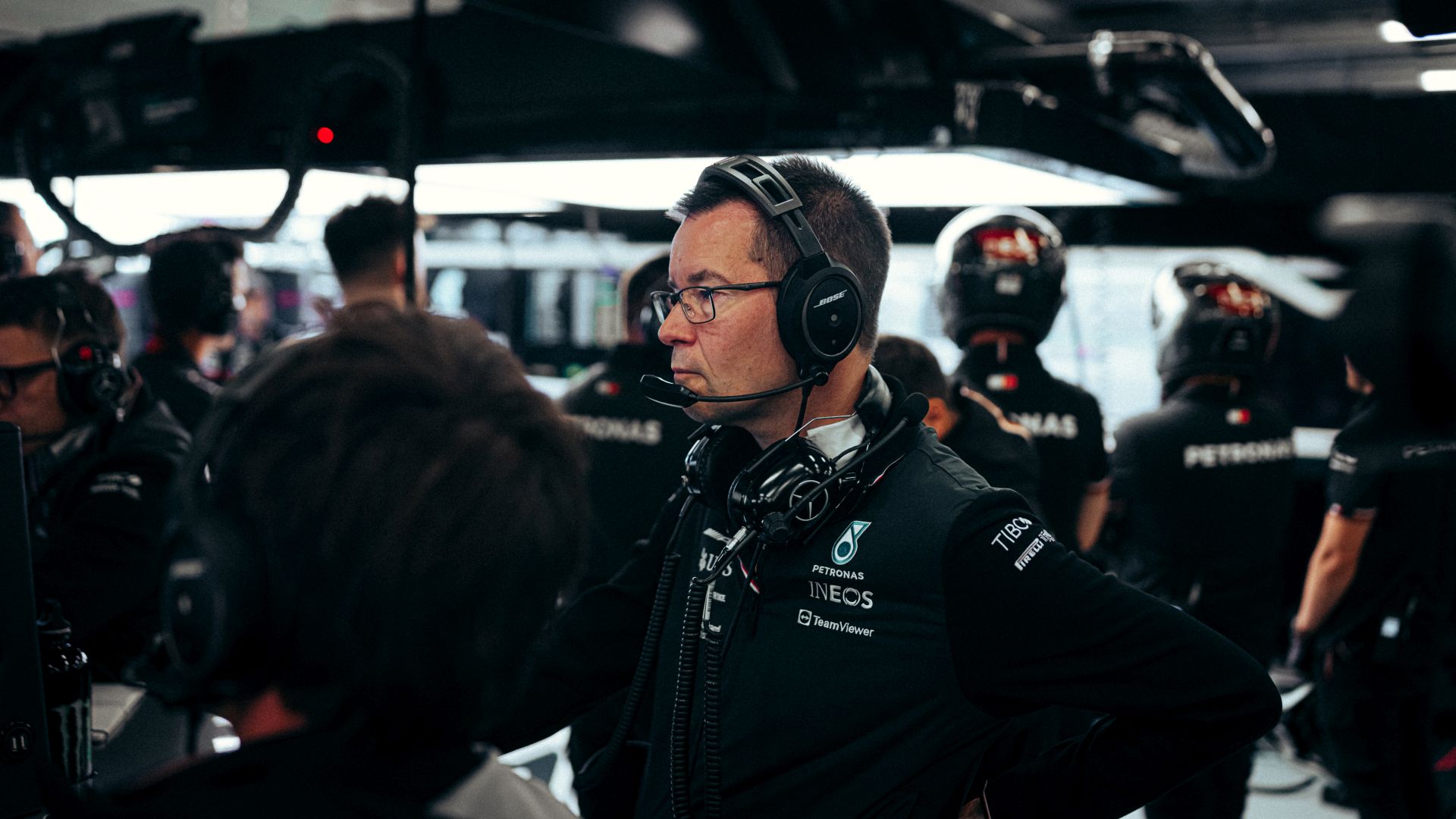 O Μάικ Έλιοτ