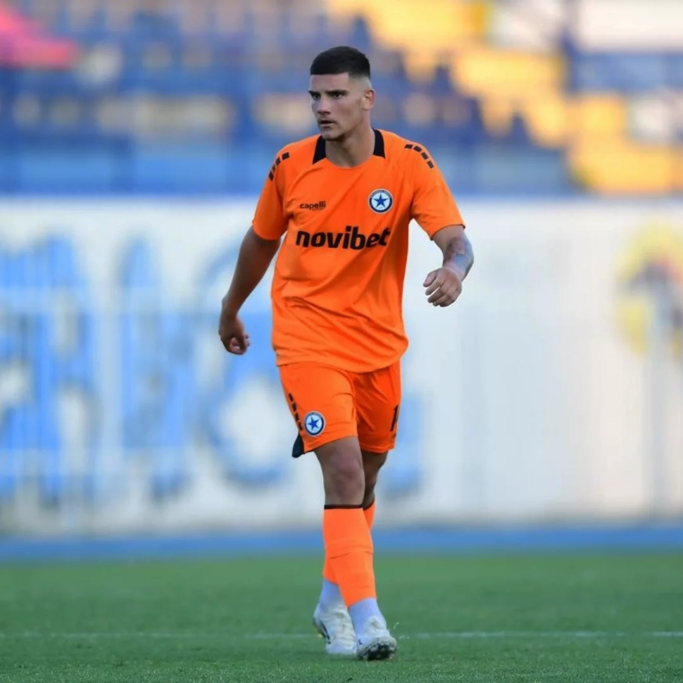 Elton Hoxha-Atromitos