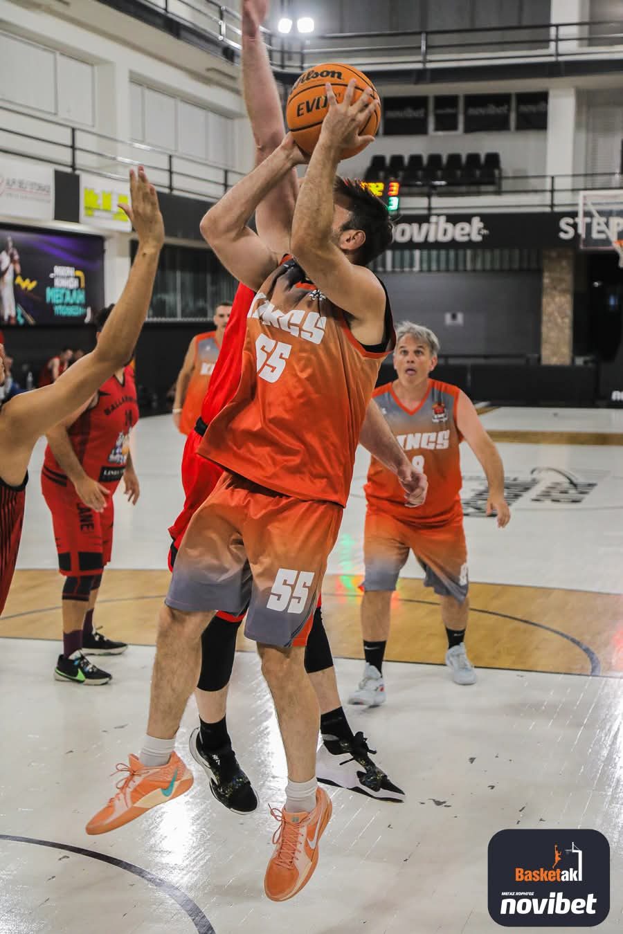 Από αγώνα για το basketaki