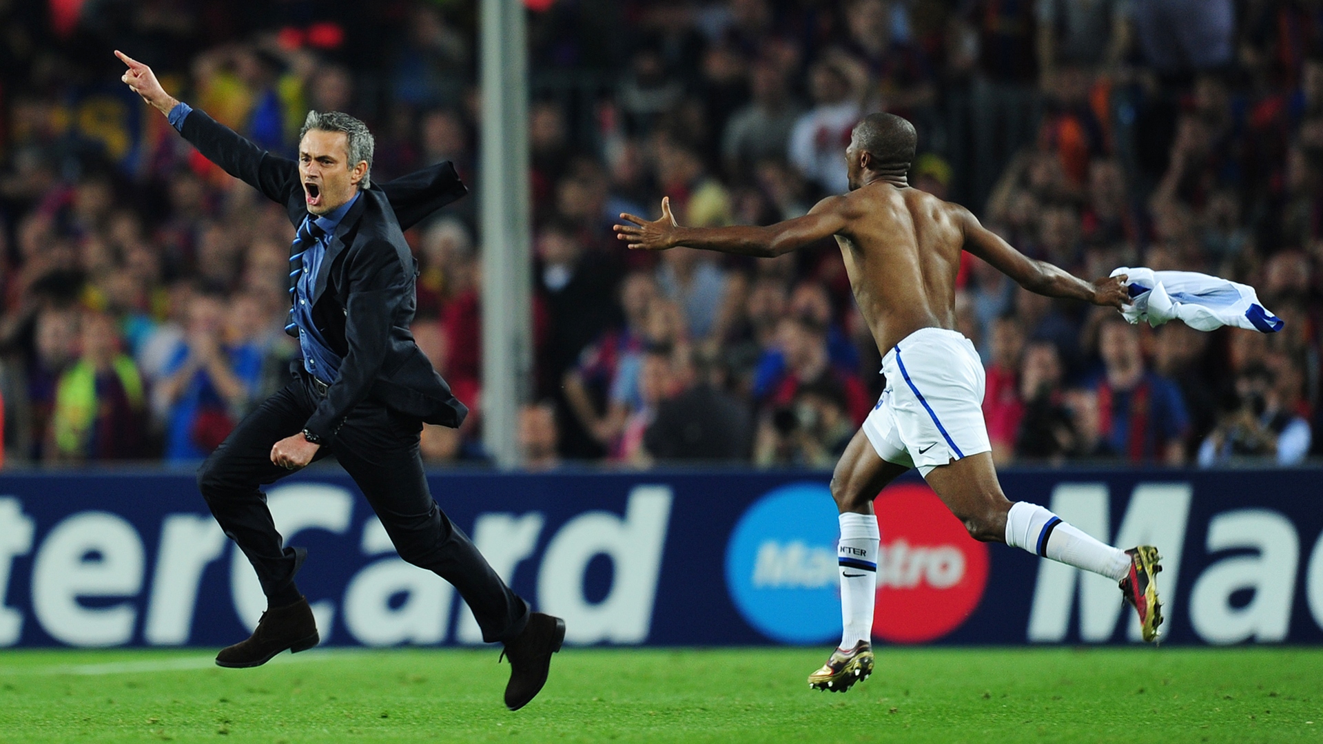 Μουρίνιο: Πώς ο «Special One» έγινε ο «μεγαλύτερος» εχθρός της ...