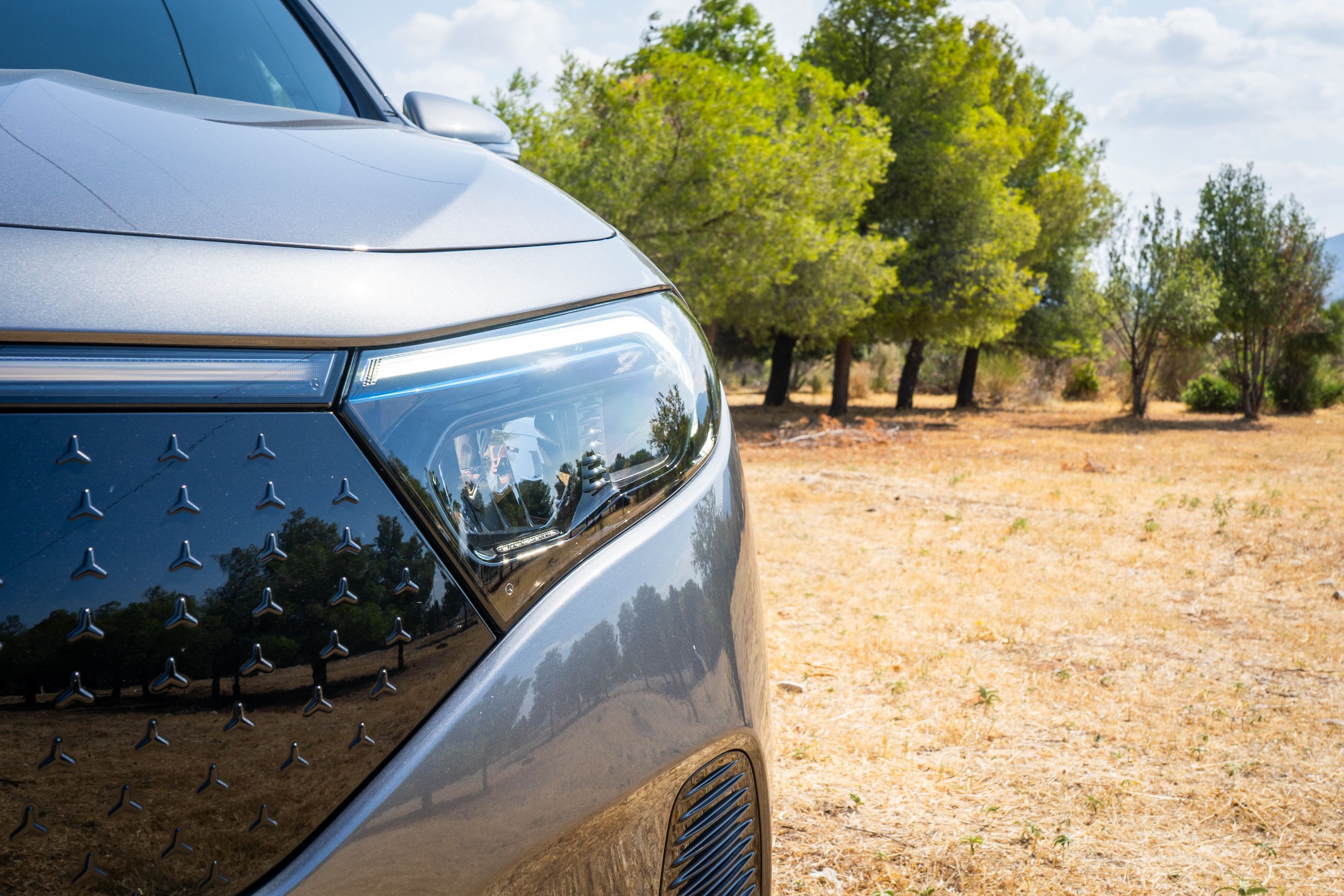 Mercedes EQA vs Volco EX40