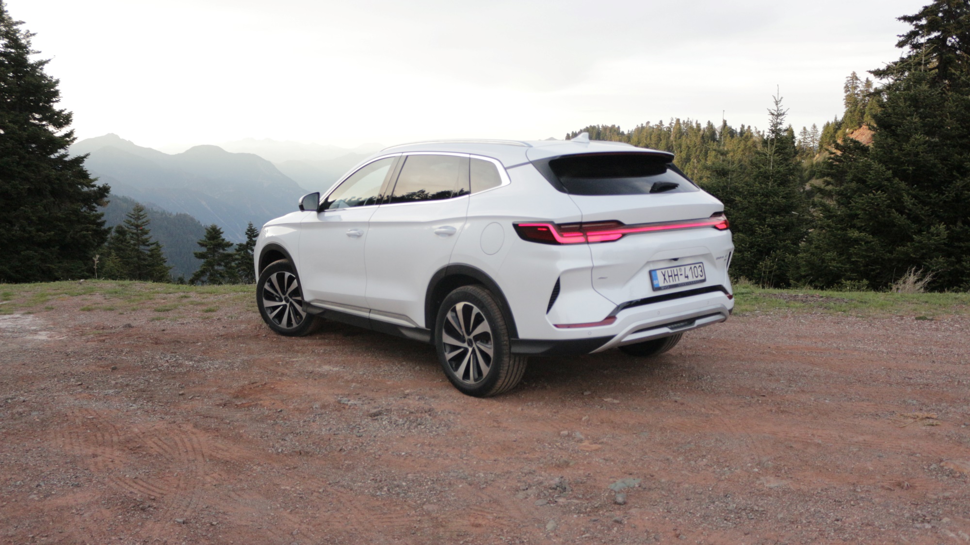 BYD Sealion 5 DM-i Design