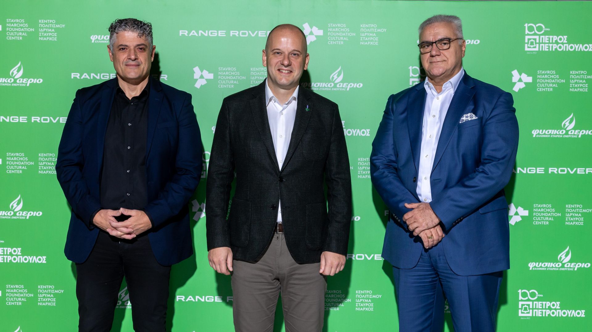 Το πάνελ των εγκαινίων του Σταθμού Φόρτισης στο Ίδρυμα Σταυρός Νιάρχος 