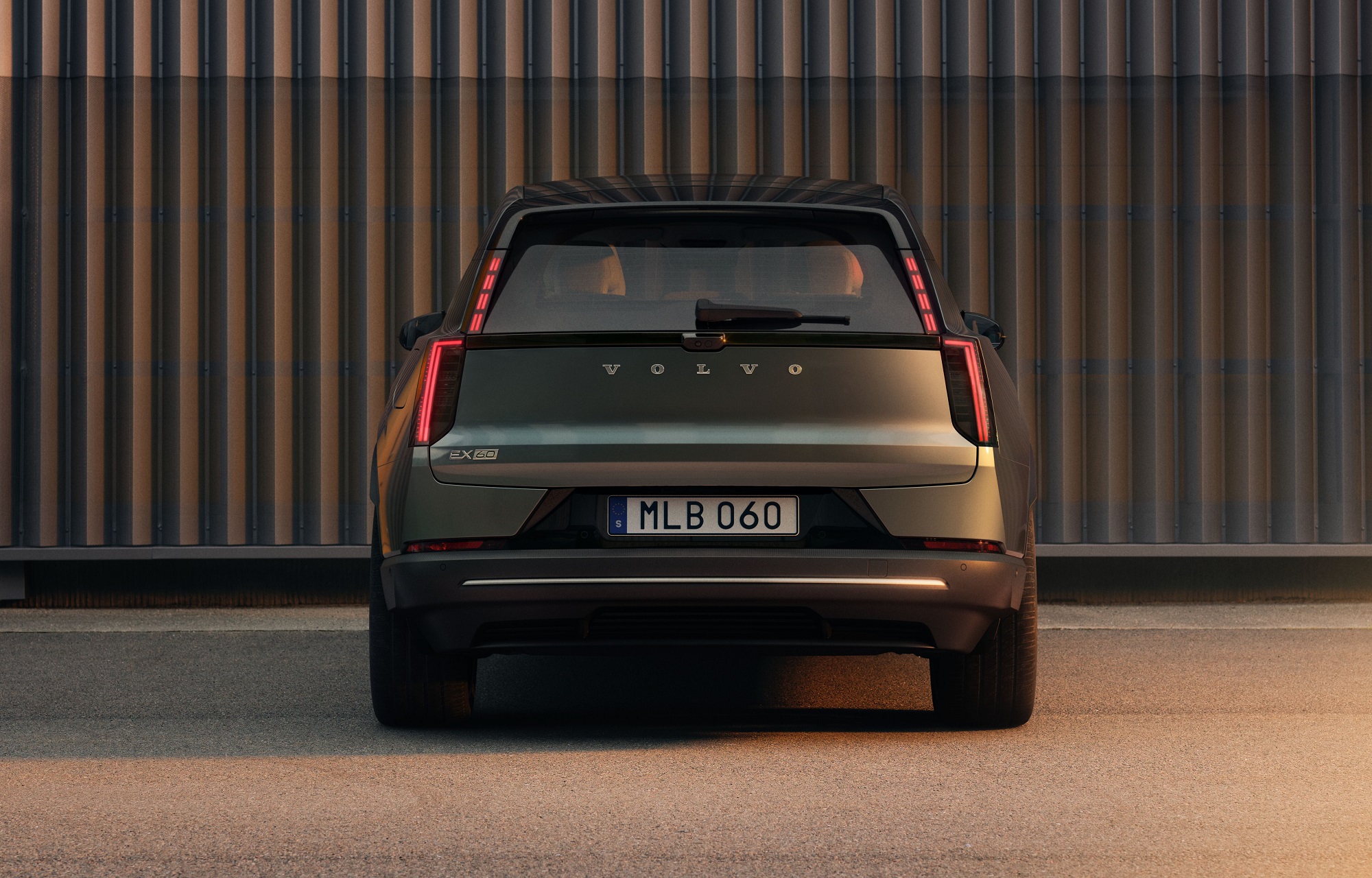 Volvo EX60