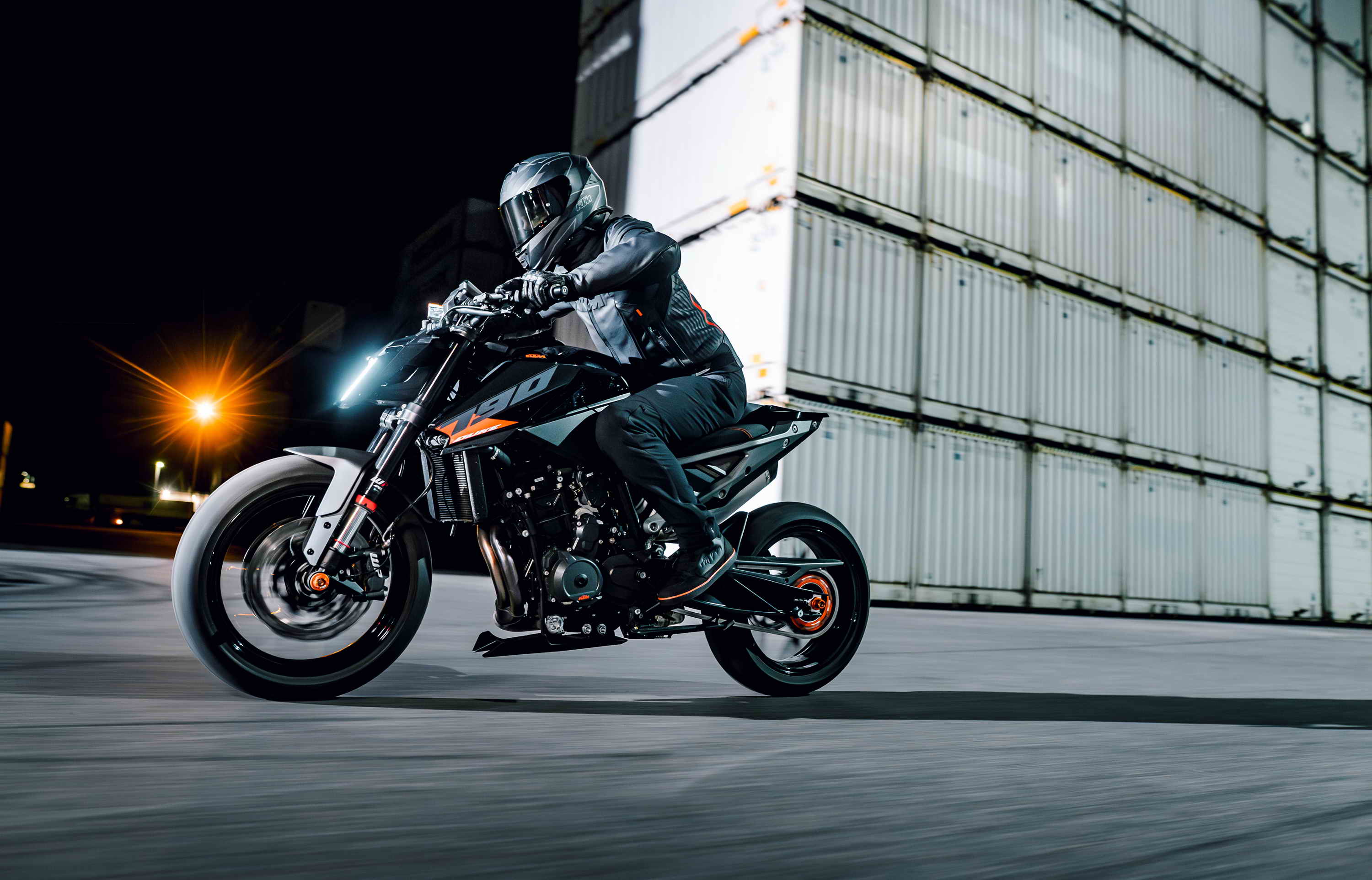 KTM