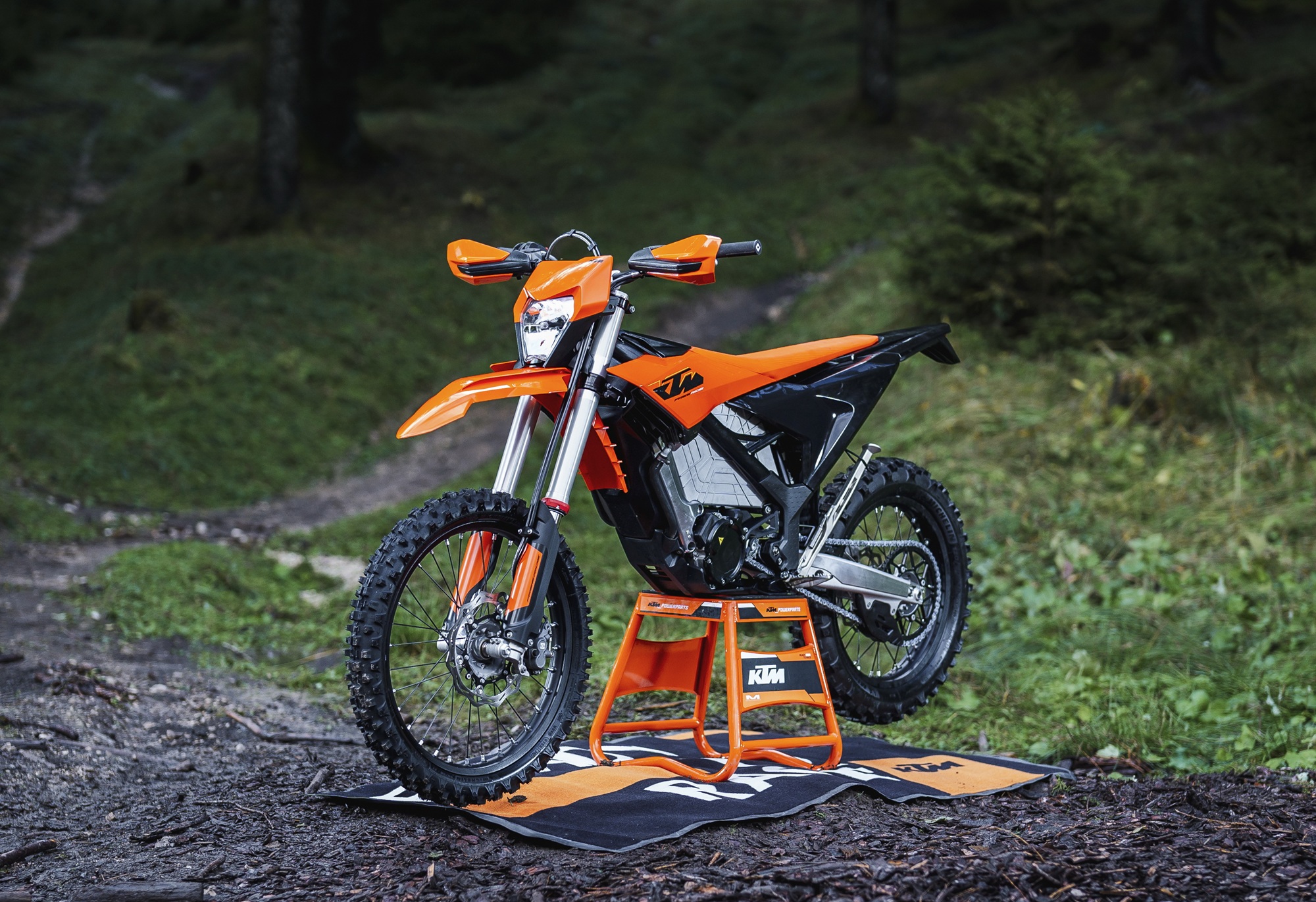 KTM
