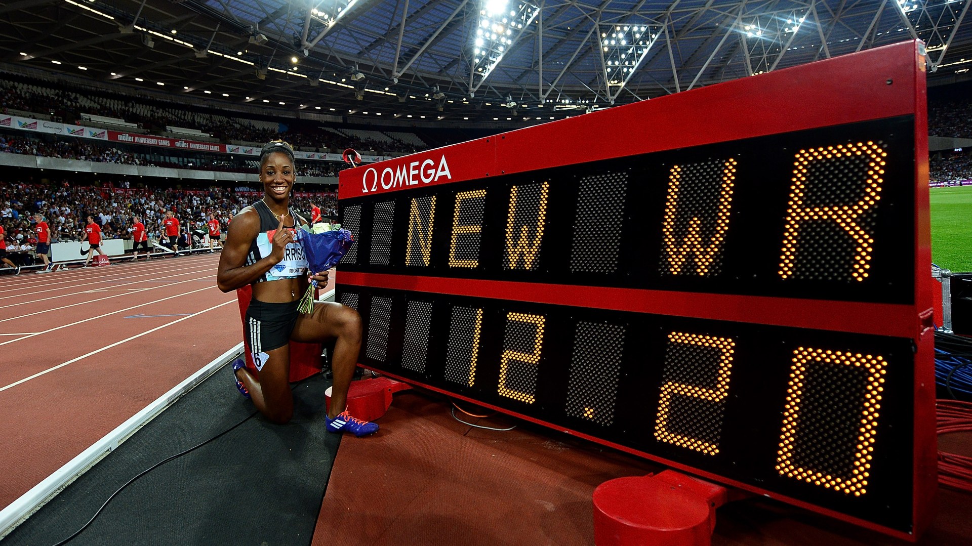 Η Κένι Χάρισον μπροστά από το ρεκόρ της