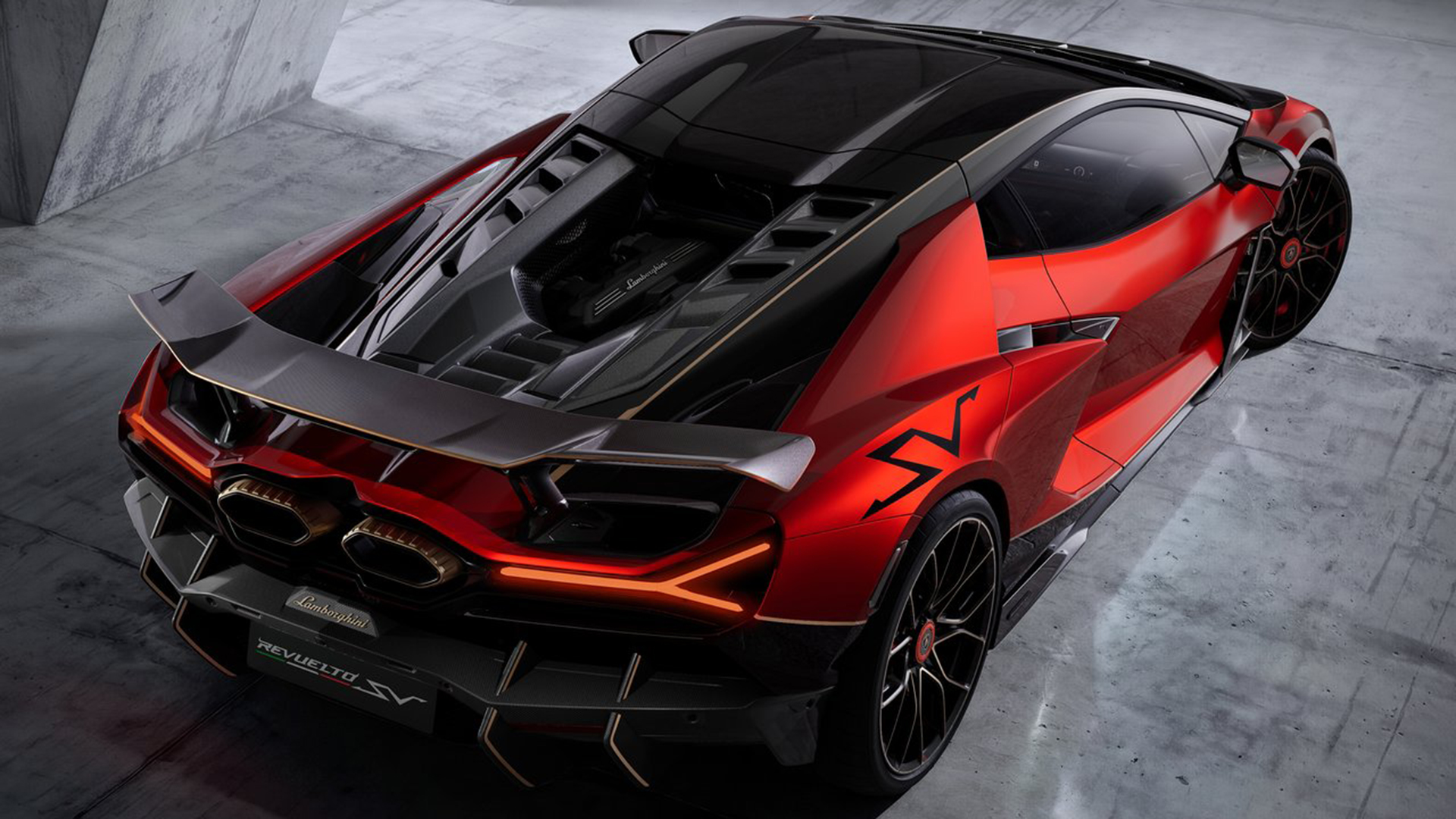 Lamborghini Revuelto