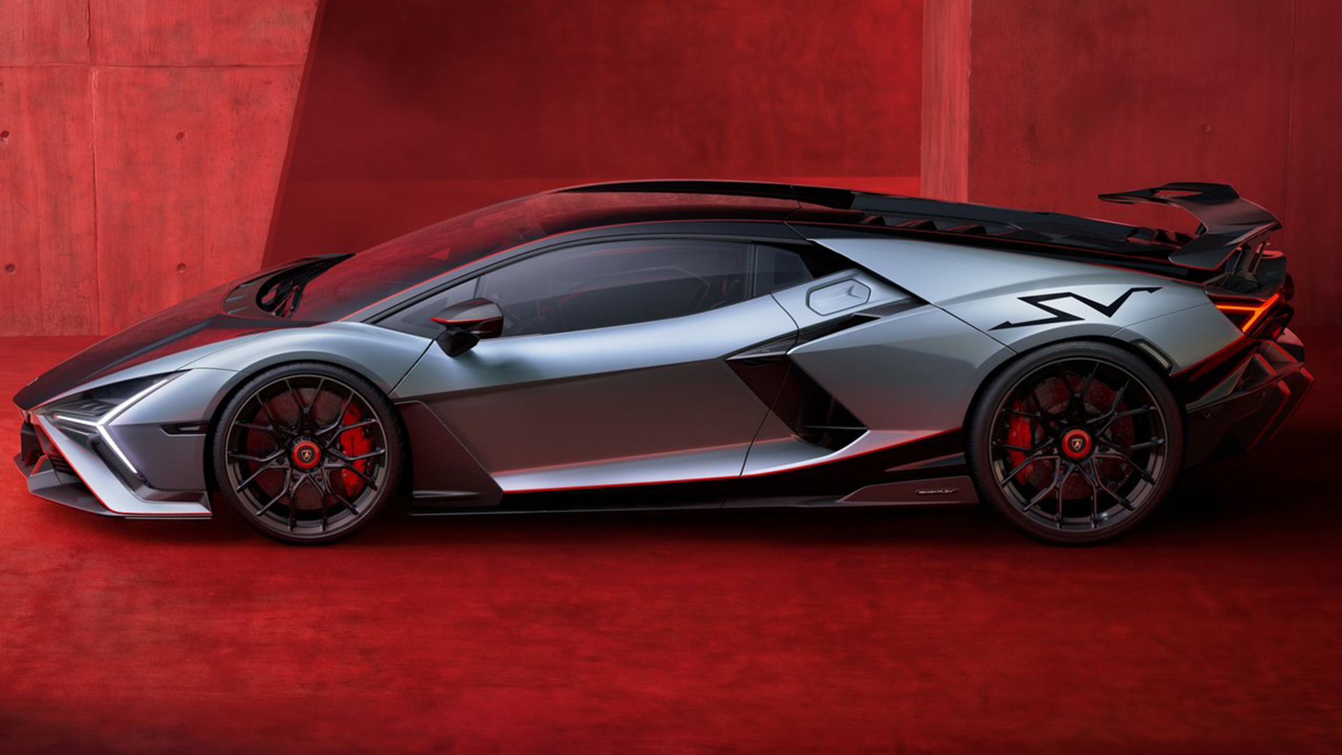 Lamborghini Revuelto