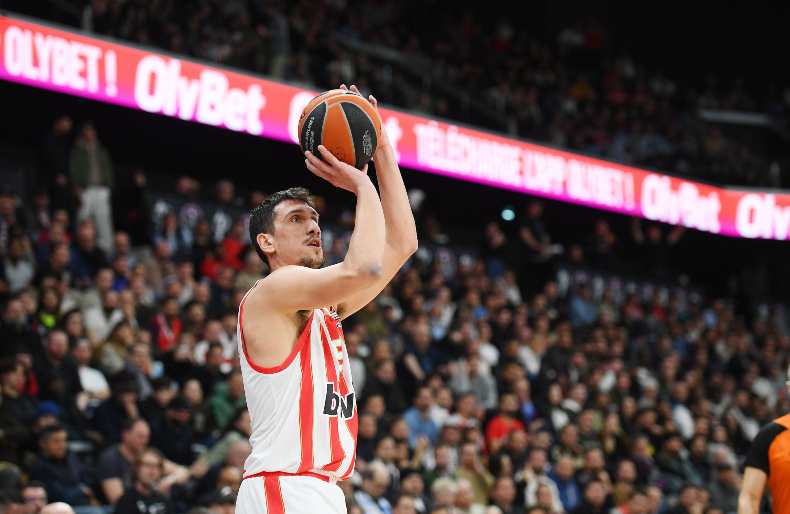 Λαρεντζάκης