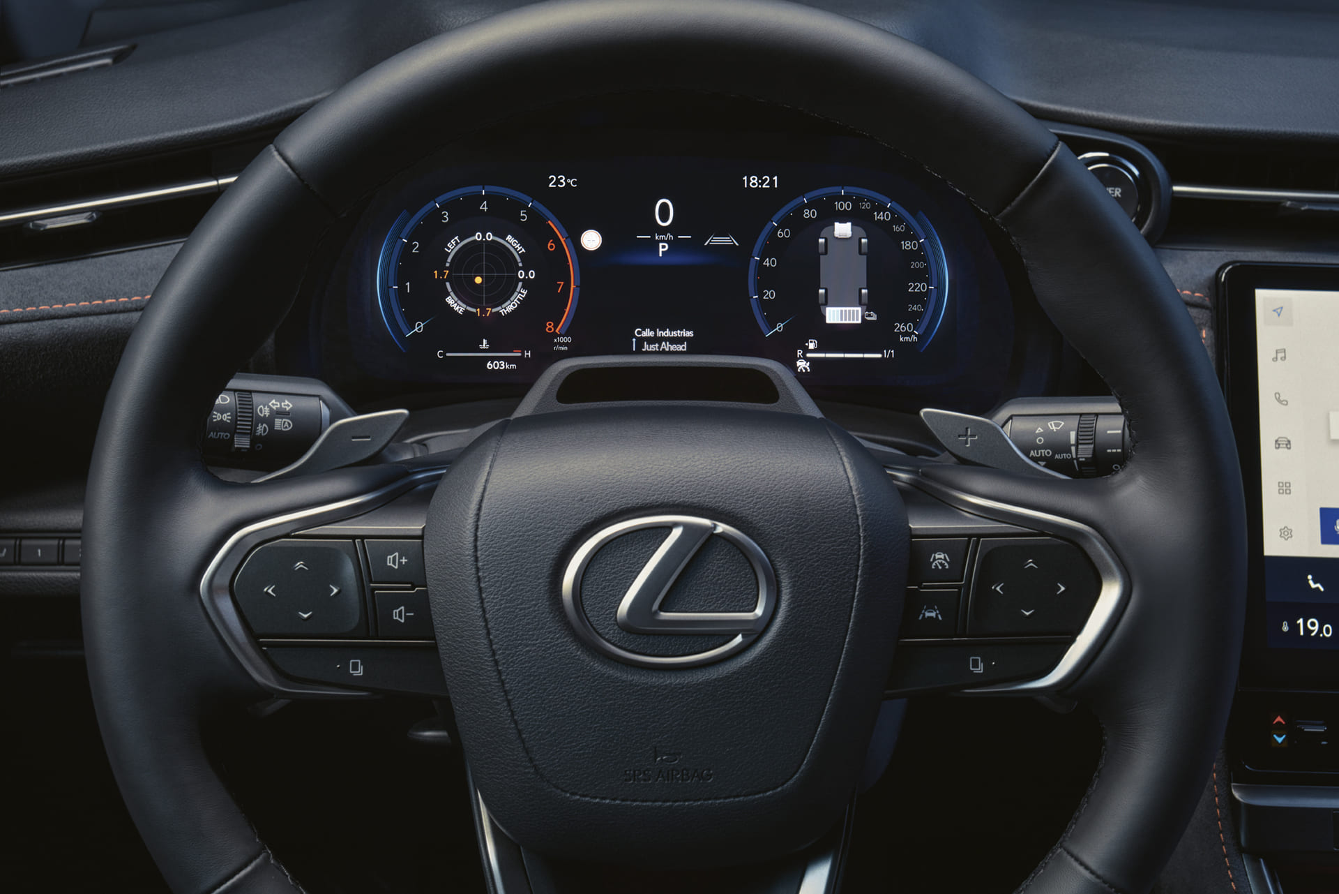 Lexus LBX