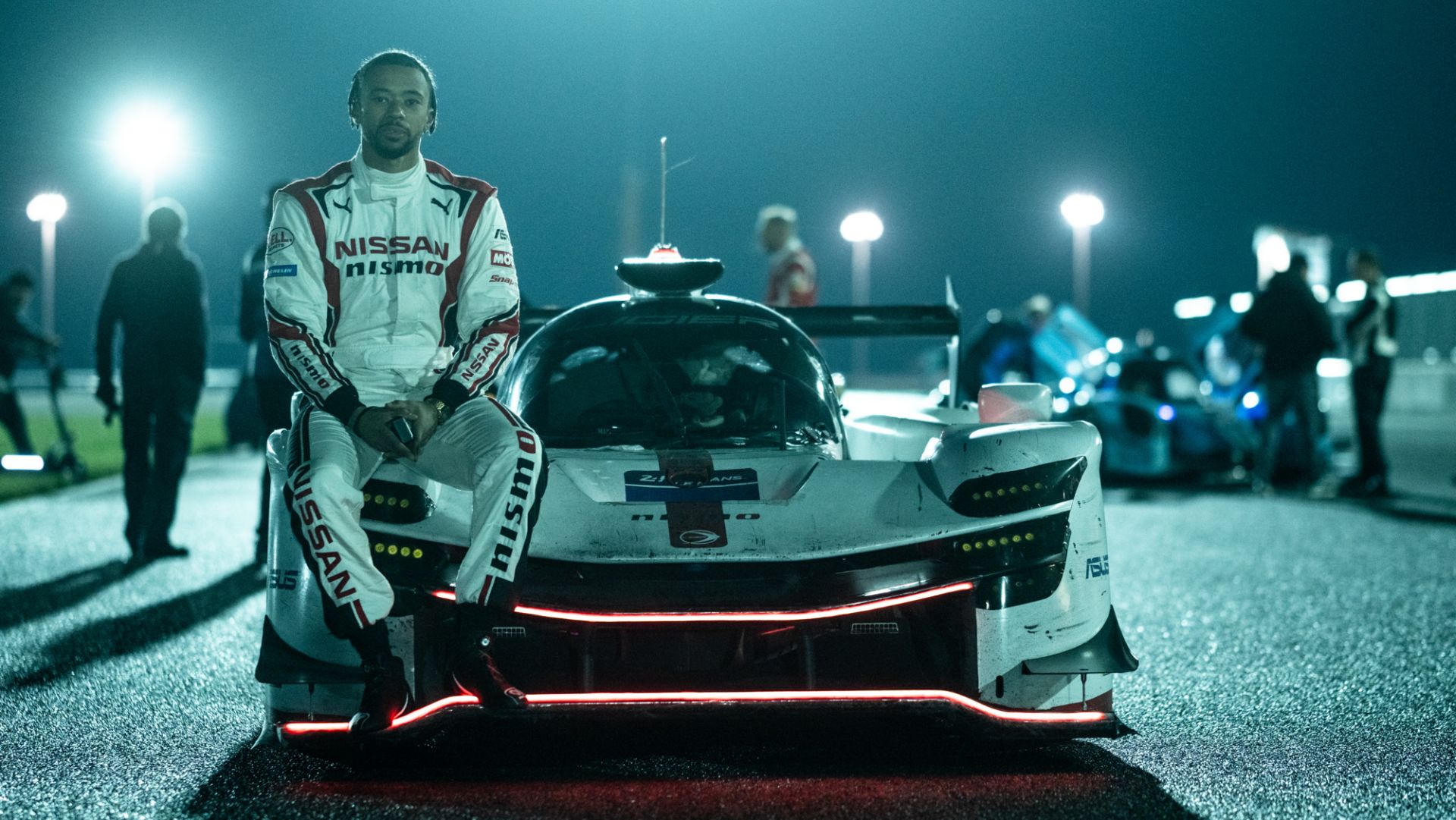 Ο Γιαν Μάρνετνμπορο στα γυρίσματα του Gran Turismo