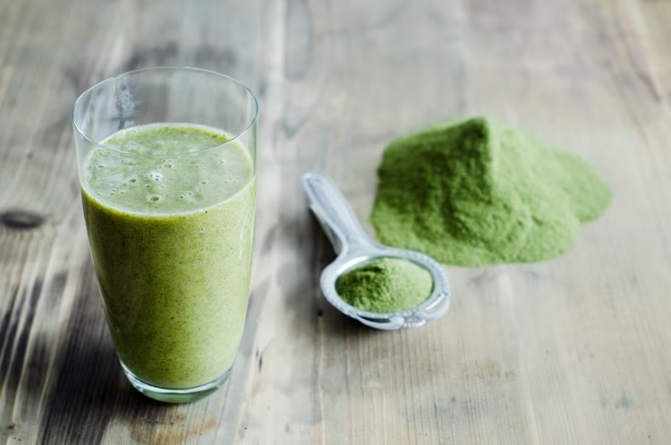 Moringa (Μορίνγκα)