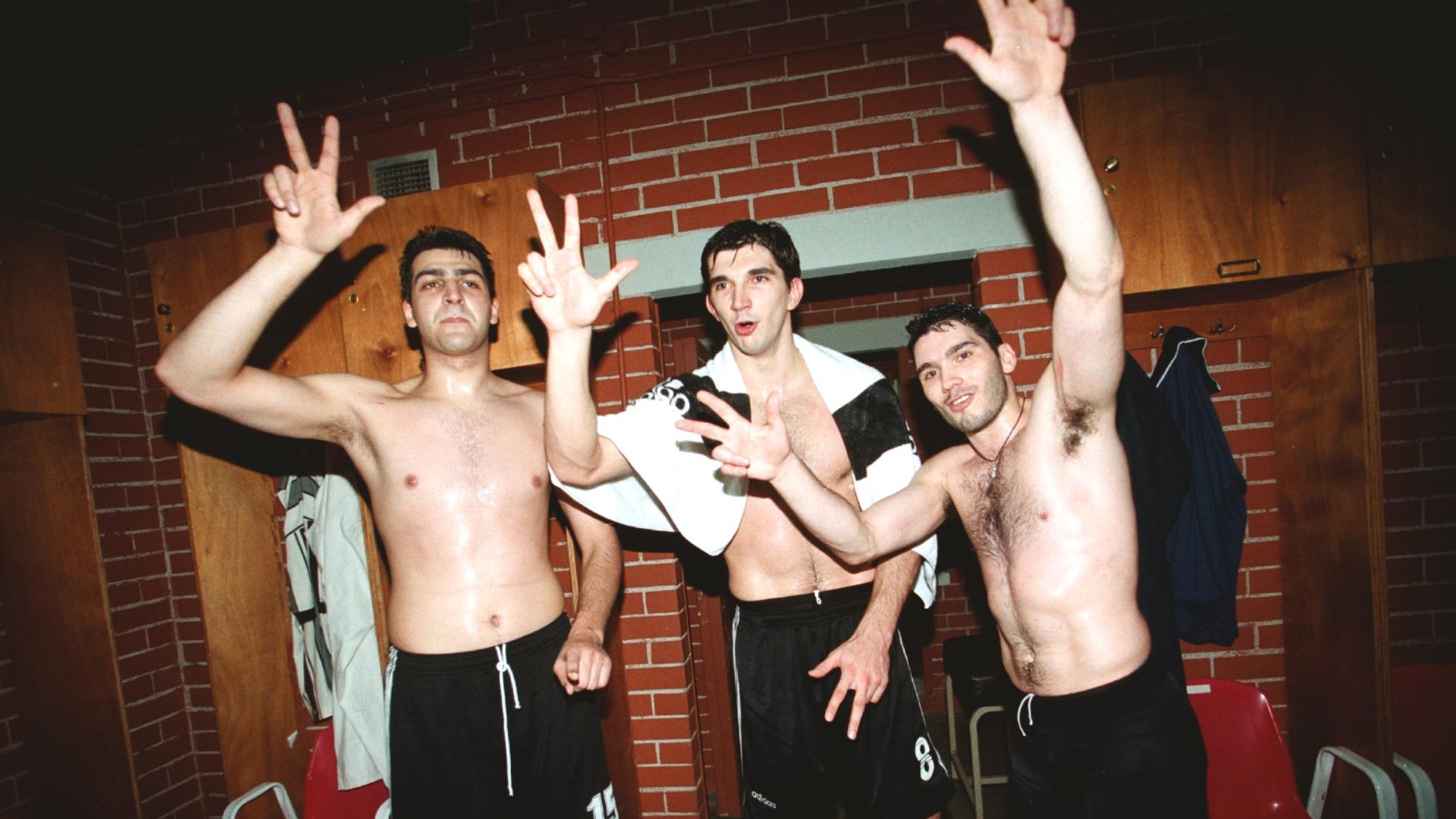 Ο Πέτζα με τον Γιαννούλη και τον Νικολαΐδη