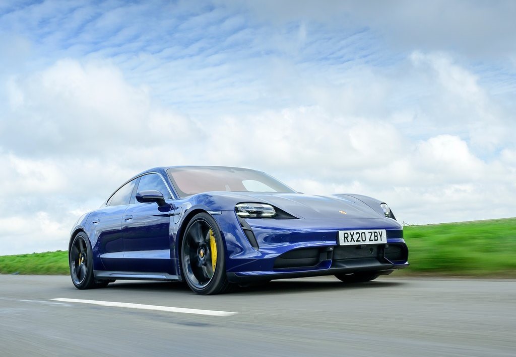 Porsche Taycan Turbo