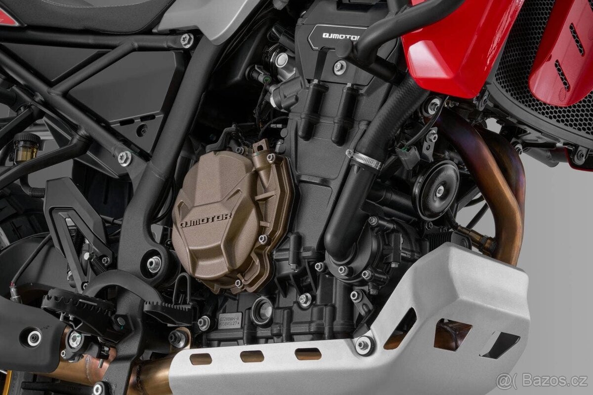 QJMotor SRT 800 SX