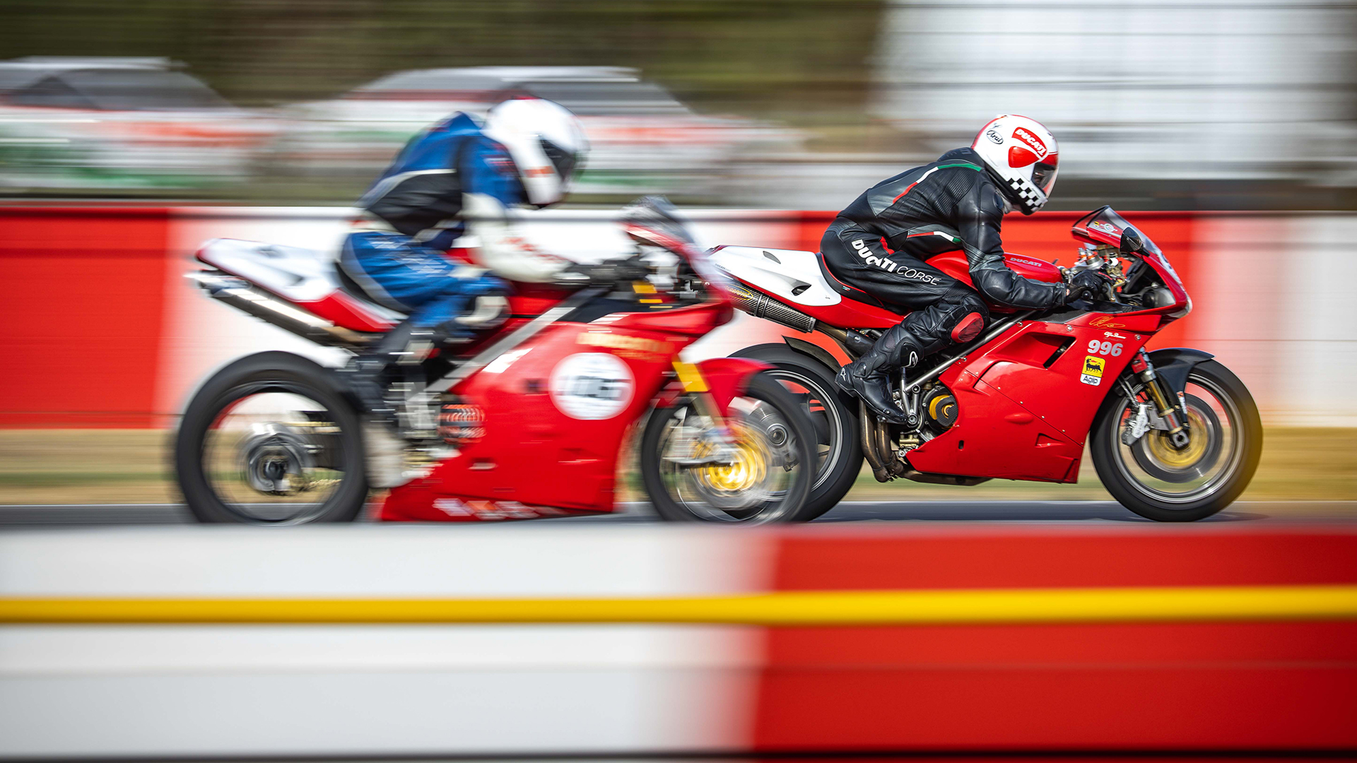 Ducati 100
