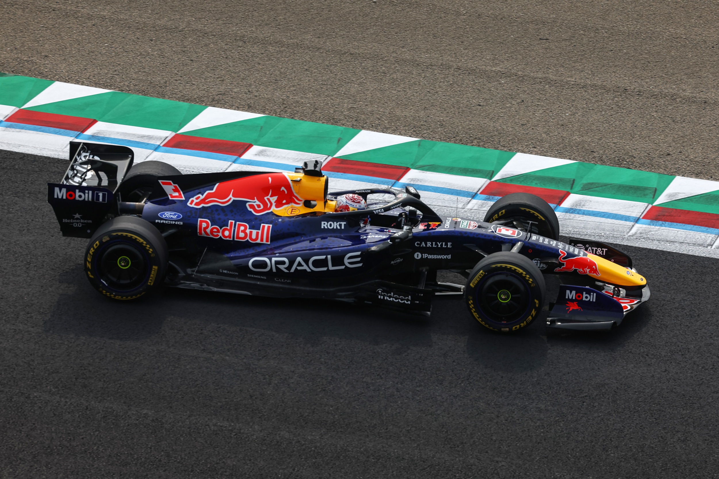 F1