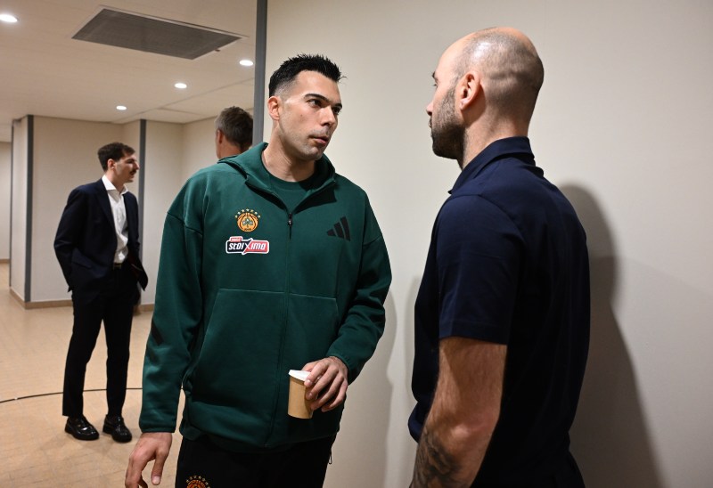 Ο Σλούκας με τον Σπανούλη 