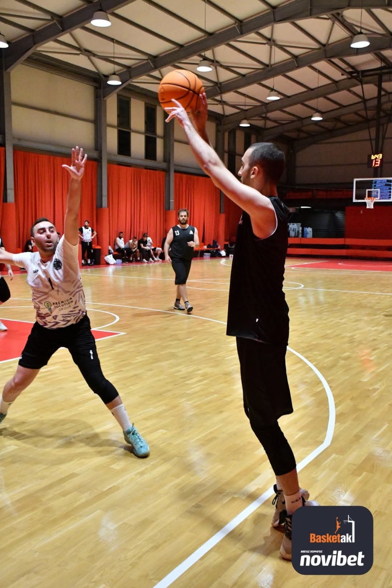 Από αγώνα για το basketaki