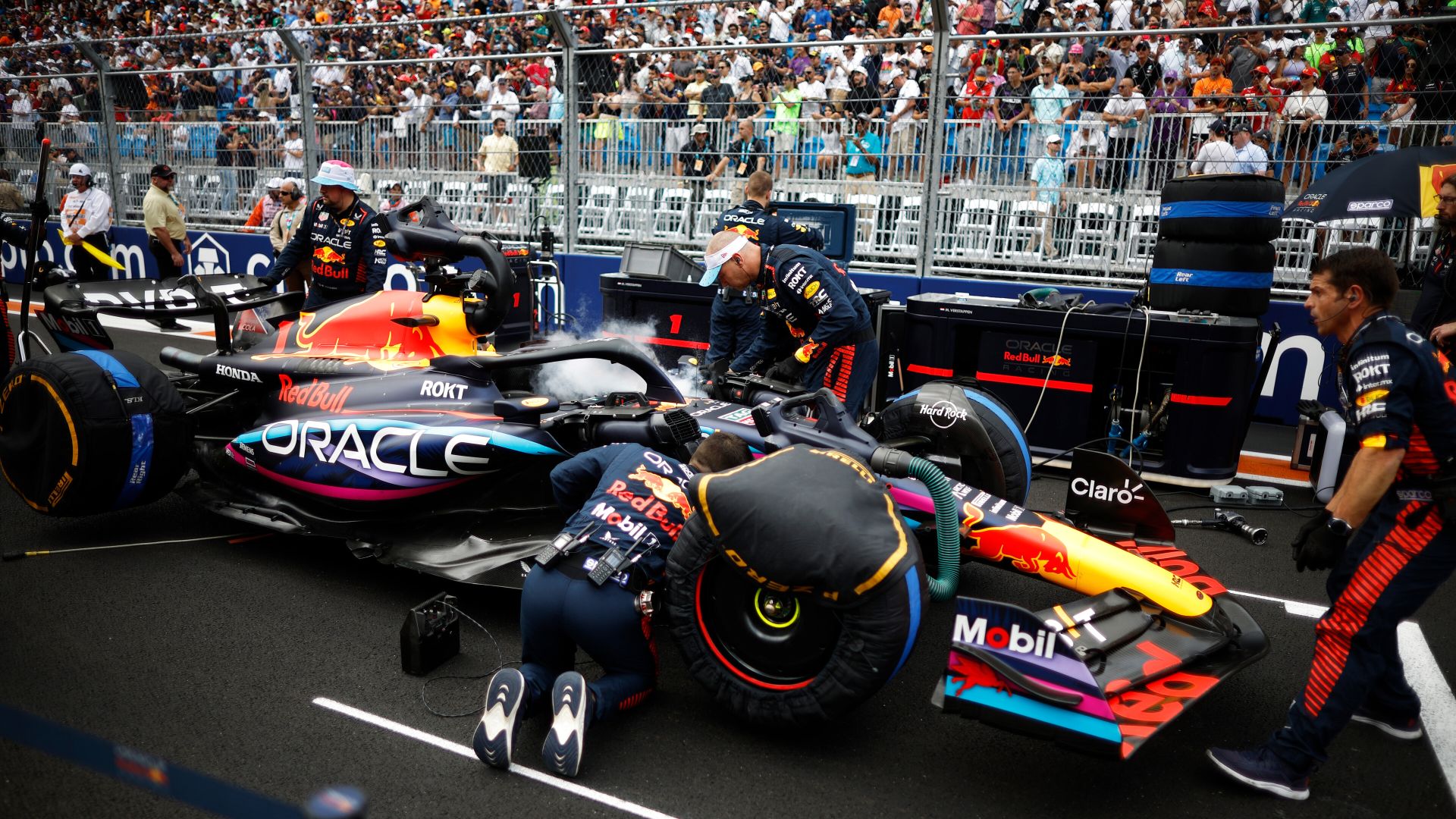 Ο Μαξ Φερστάπεν στο grid του Μαϊάμι