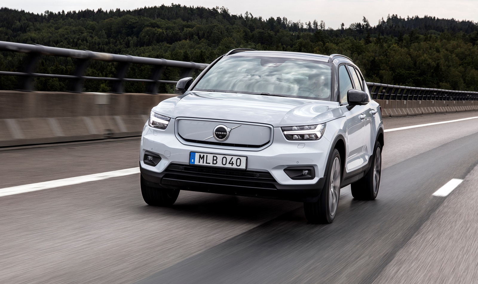 Volvo XC40 Recharge P8