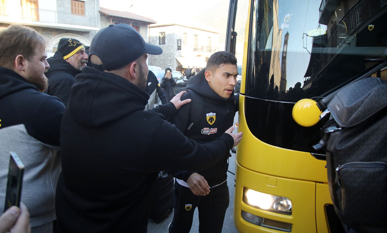 Η άφιξη της ΑΕΚ στη Βυτίνα