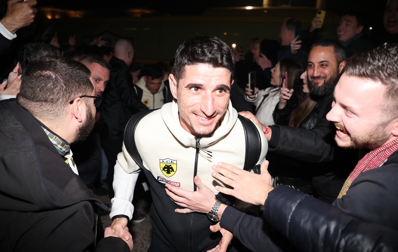 Αφιξη της ΑΕΚ στον Βόλο