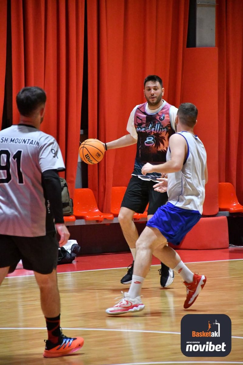 Από αγώνα για το basketaki