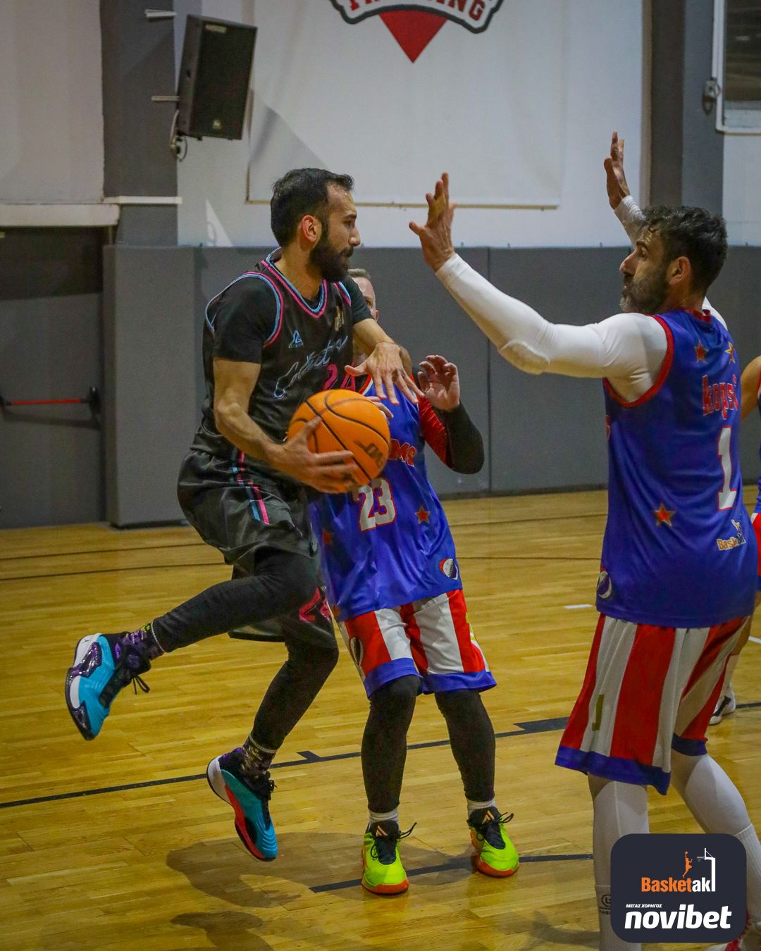 Από αγώνα για το basketaki