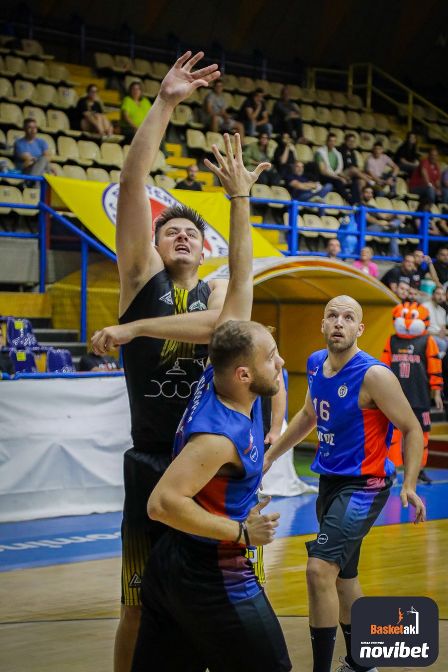 Από αγώνα για το basketaki