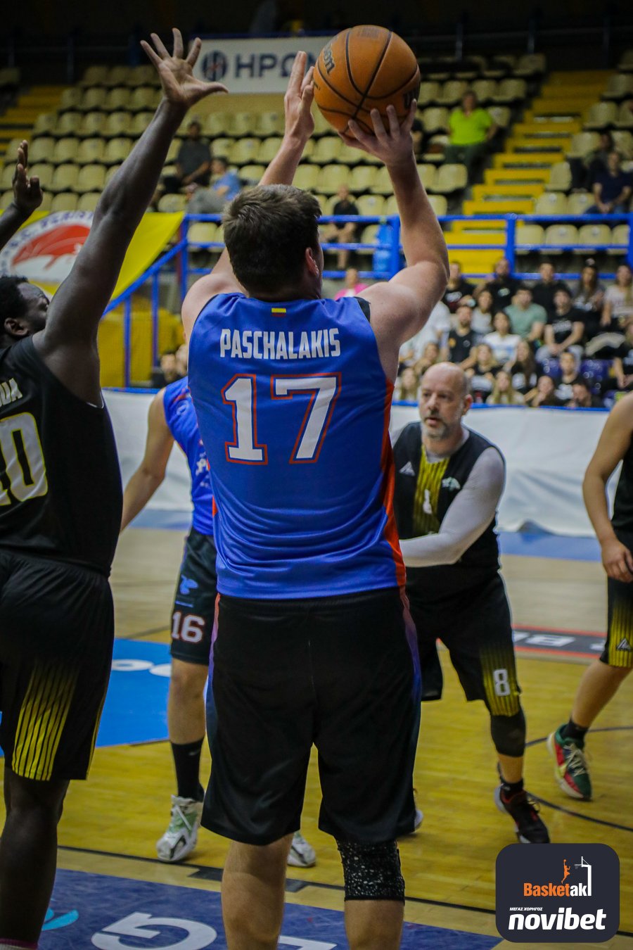 Από αγώνα για το basketaki