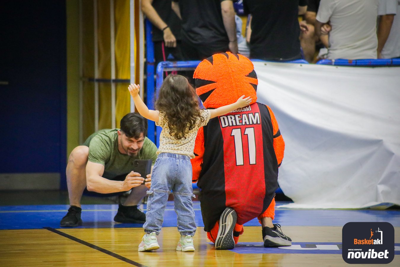 Από αγώνα για το basketaki