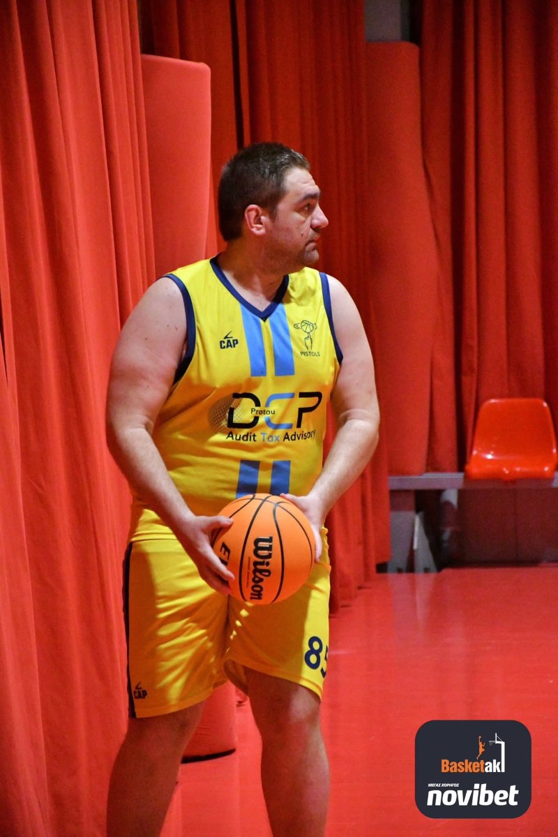 Από αγώνα για το basketaki