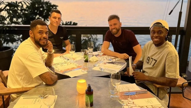 Άρης δείπνος