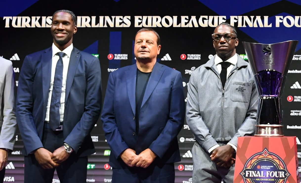 Αταμάν με Ναν και Χέιζ-Ντέιβις