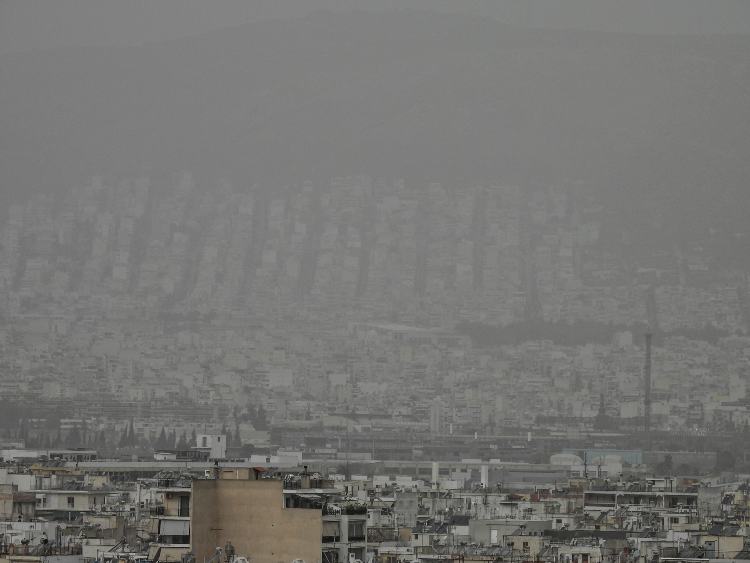 Η αφρικανική σκόνη «κάλυψε» την Αθήνα